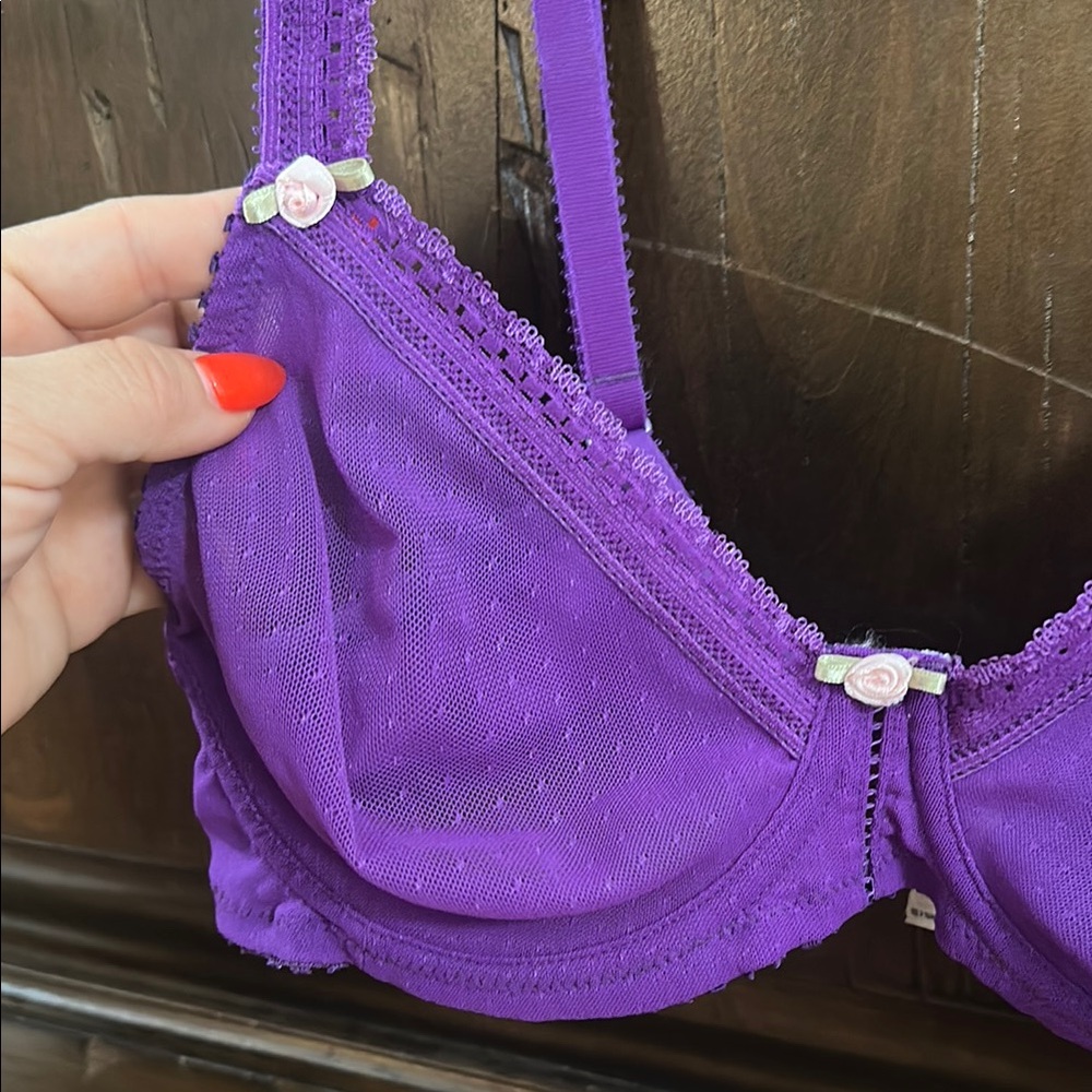 Huit Purple Full-Coverage Bra with Molded Cups and Adjustable Straps - Picture 2 of 4